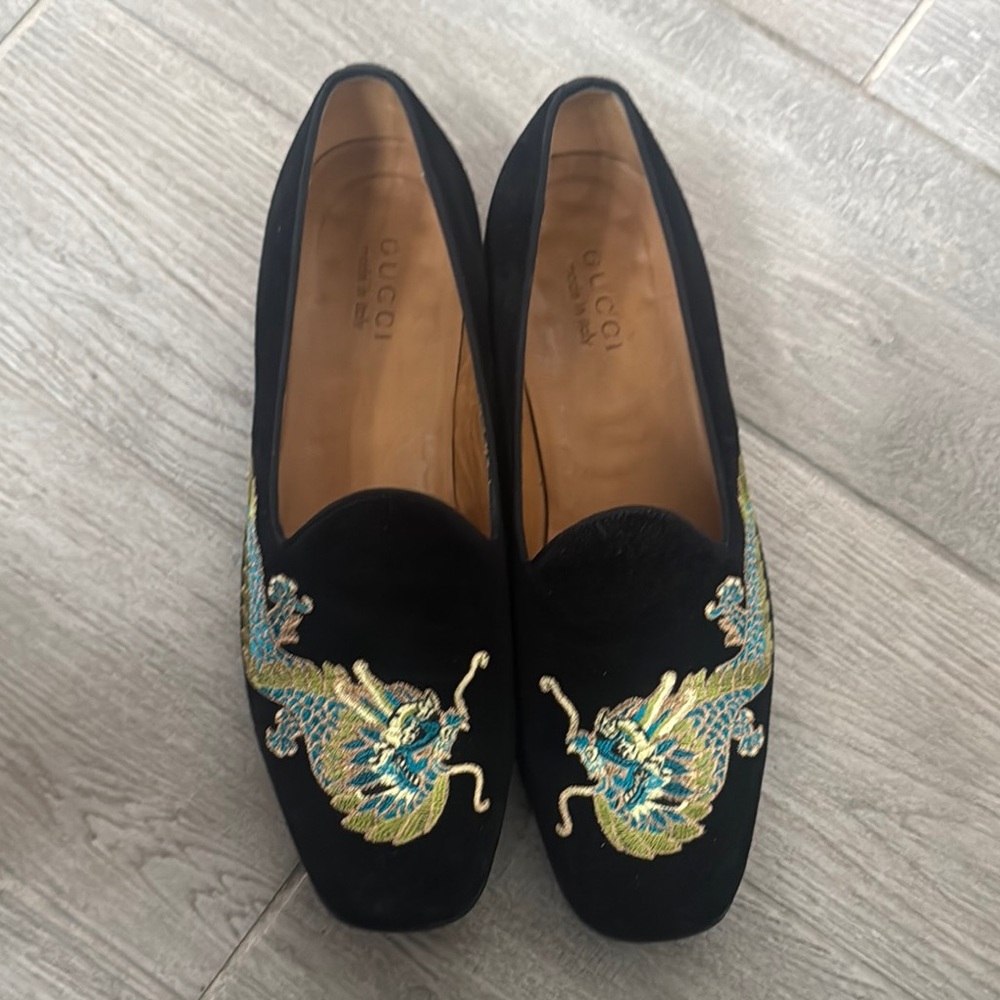 Gucci Black Loafers with Blue and Gold Embroidery
